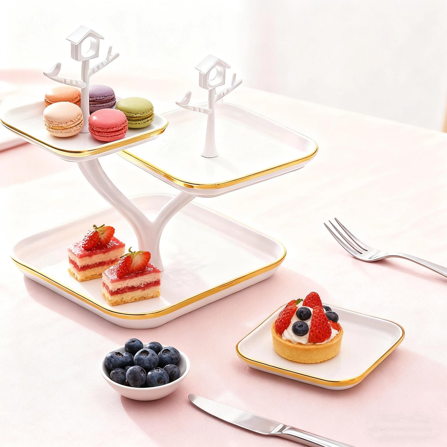 3 Tier Cupcake Stand, Plastic Tiered Dessert Serving Tray, Square Dessert Table Display Set for Cupcakes, Cookies, Macarons, Ideal for Baby Shower, Birthday, Wedding, Tea Party & Home Decor