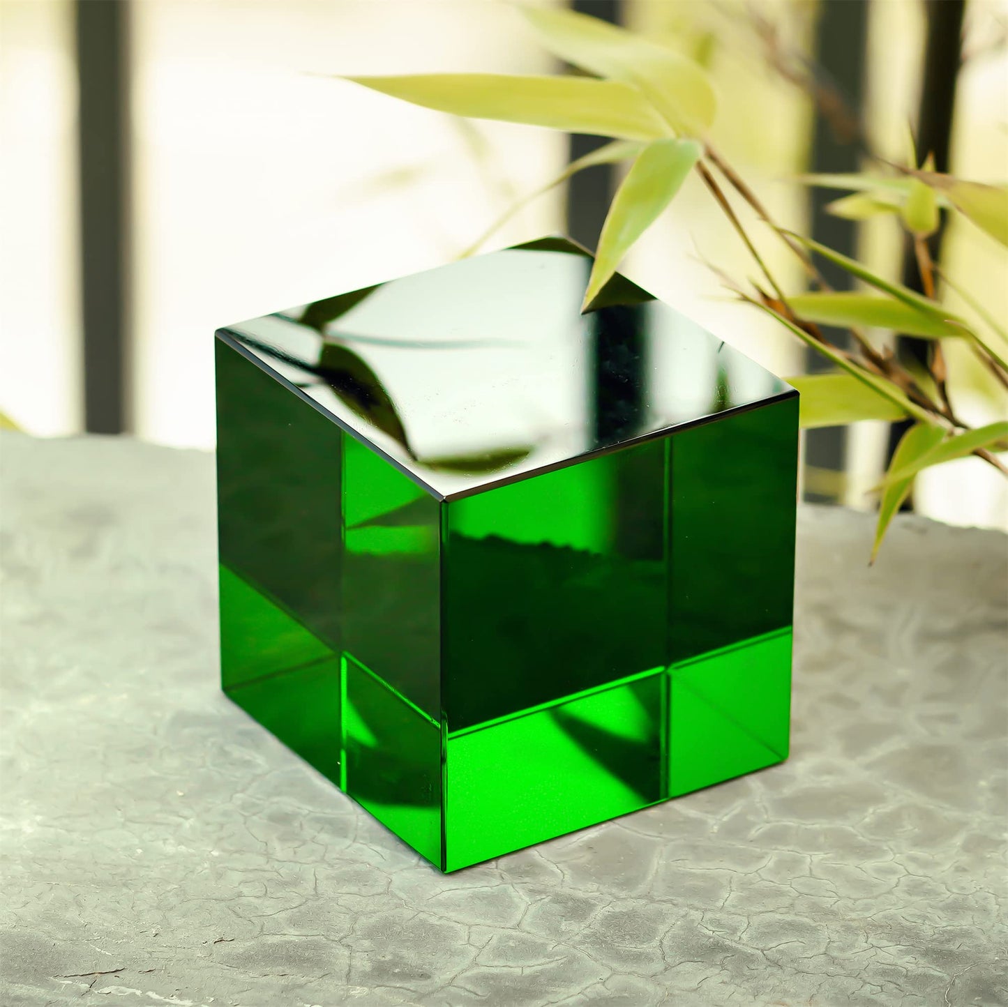 QFkris 2.2inch Crystal Glass Cube Prism Paperweight,Optic Prism Cube Figurine Collectibles for Office or Home Decor,Cool Science Gadgets,Birthday Gift (Green)