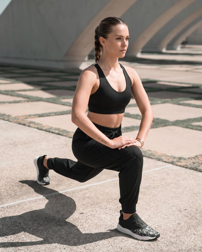 TNNZEET Women's Joggers with Pockets - High Waisted Sweatpants Tapered Leg Drawstring Lightweight Athletic Pants Black