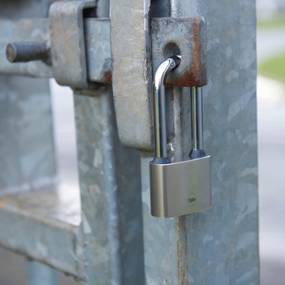 Yale - Y112/70/137/1 Iron Disc Padlock 70mm - Nickel Plated - Hardened Steel Shackle - Extreme Corrosion Resistance for Outdoor use