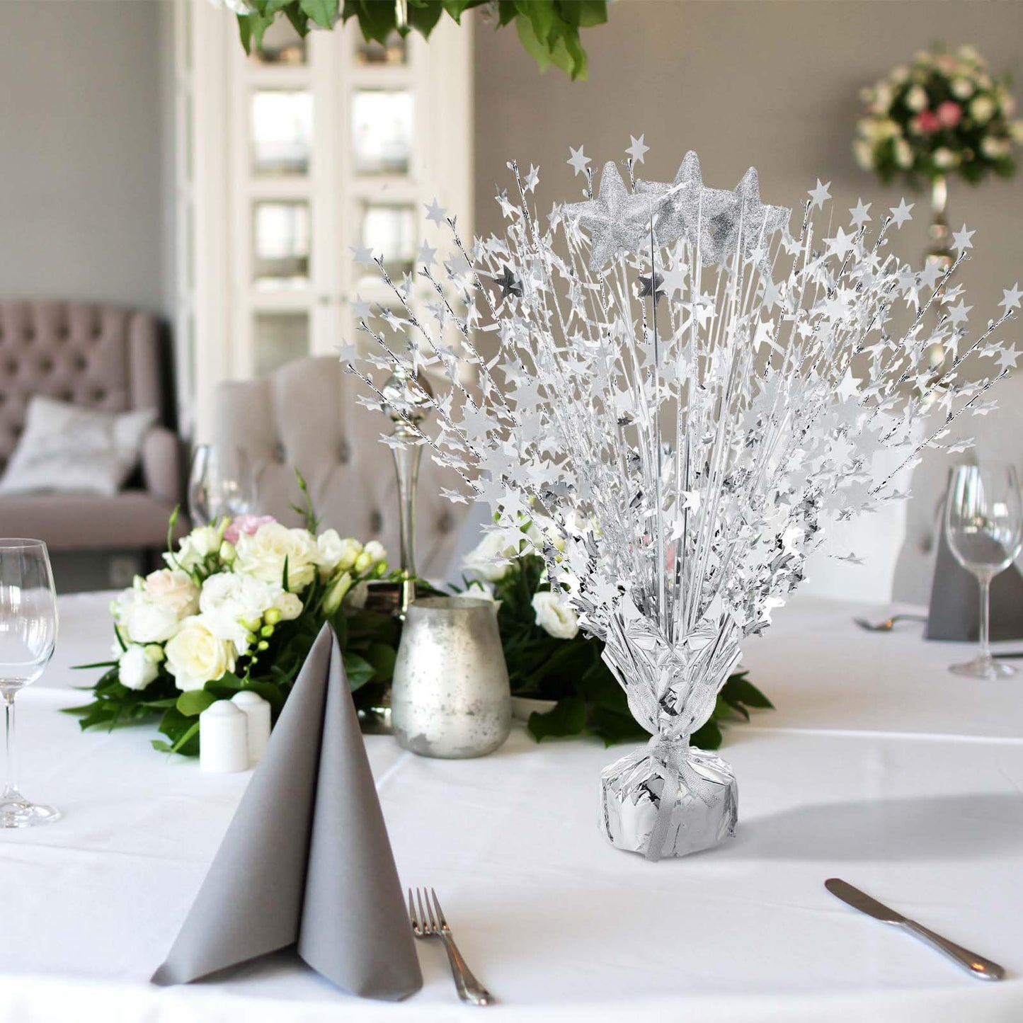 Wenqik 6 Pcs Metallic Foil Spray Centerpiece Star Table Party Decoration Burst Centerpieces Table Decor for Party Birthday Wedding Anniversary Memorial Dining Graduation Holiday Supplies(Silver)