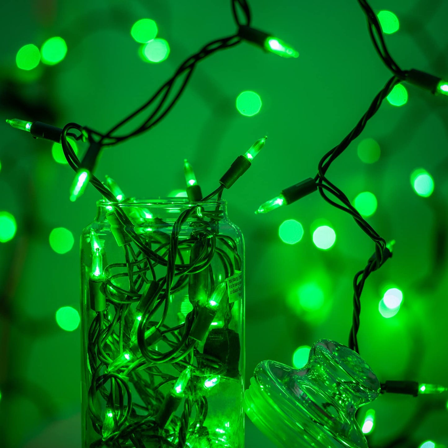 YULETIME 200 Green LED Christmas Lights, 66 ft Green Wire UL String Light