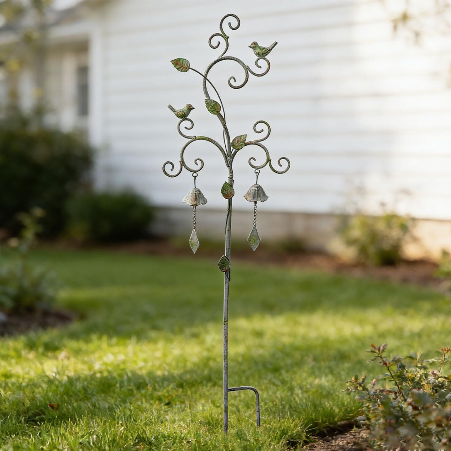 Decorative Garden Stakes for Outside,Metal Outdoor Garden Decor with Bells