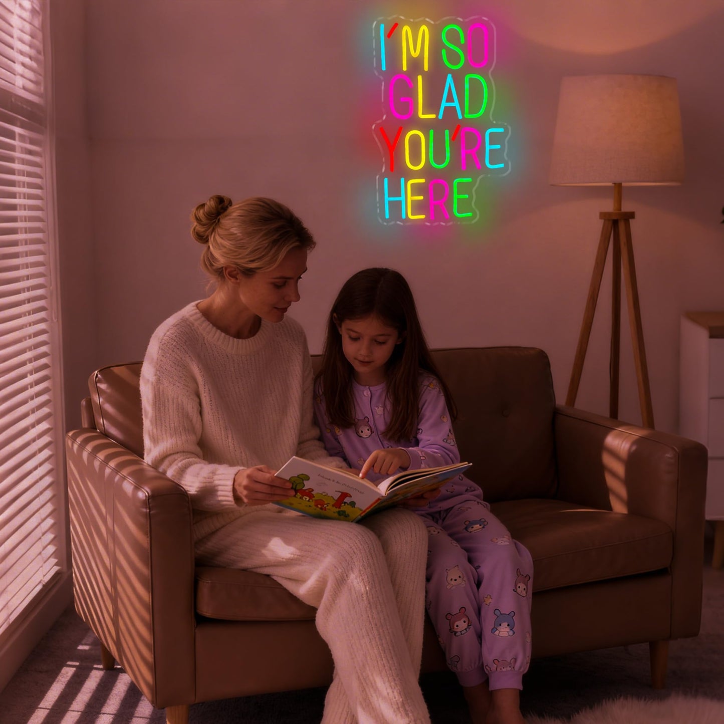 I’m So Glad You Are Here Neon Sign, Dimmable LED Light Up Neon Sign for Girls Bedroom Club Wedding Bachelorette Valentine's Day Party Wall Decor Birthday Christmas Gift for Daughter Teen Girls Friends (I’m So Glad You Are Here)