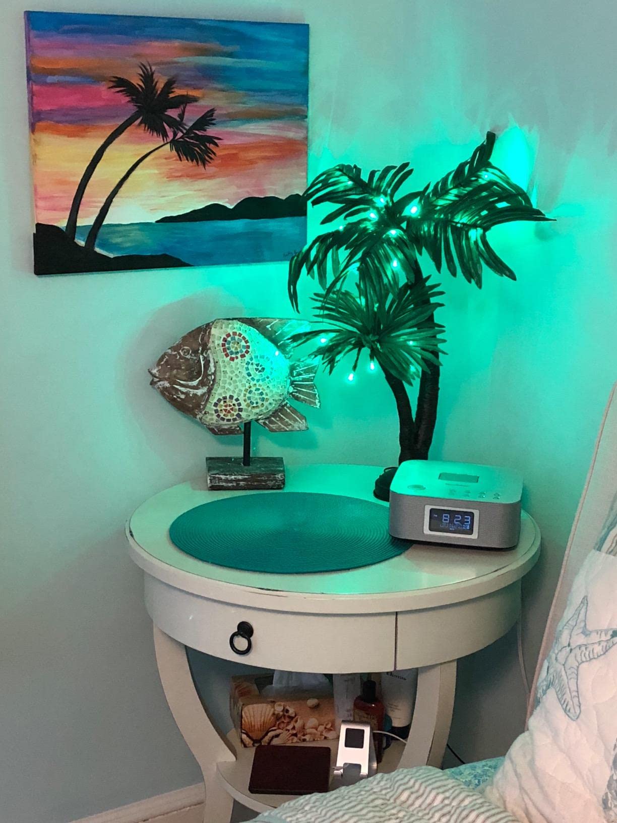 LIGHTSHARE 24Inch Twins Palm Tree Bonsai 25LED Lights,Green Light,Battery Powered or Plug-in Adapter (Included), Built-in Timer