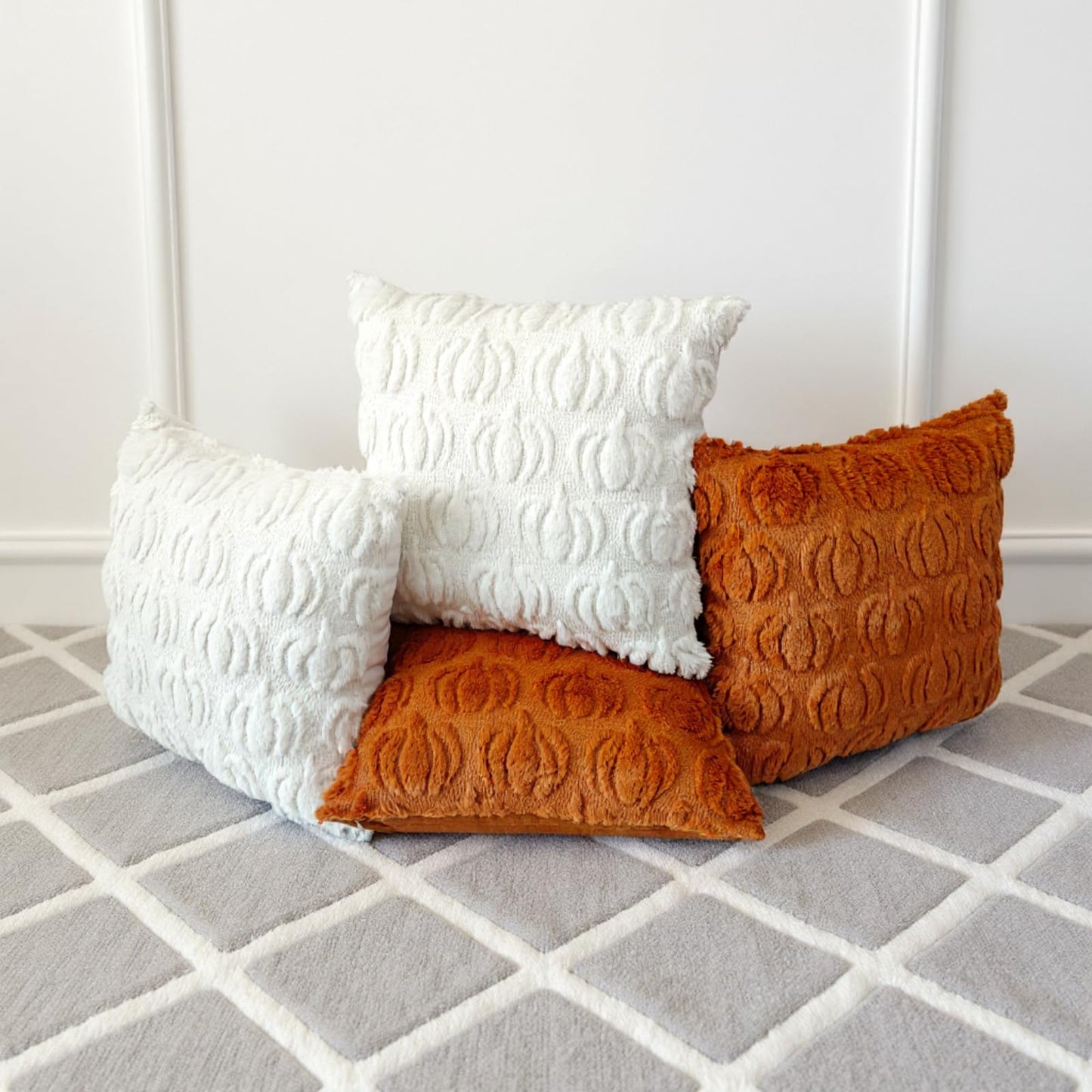 HDVUHKI Fall Pumpkin Throw Pillow Covers 18x18 inch Set of 4, Rust Red and White Autumn Thanksgiving Farmhouse Living Room Soft Fluffy Plush Faux Fur Wool Decorations for Sofa Couch Bed