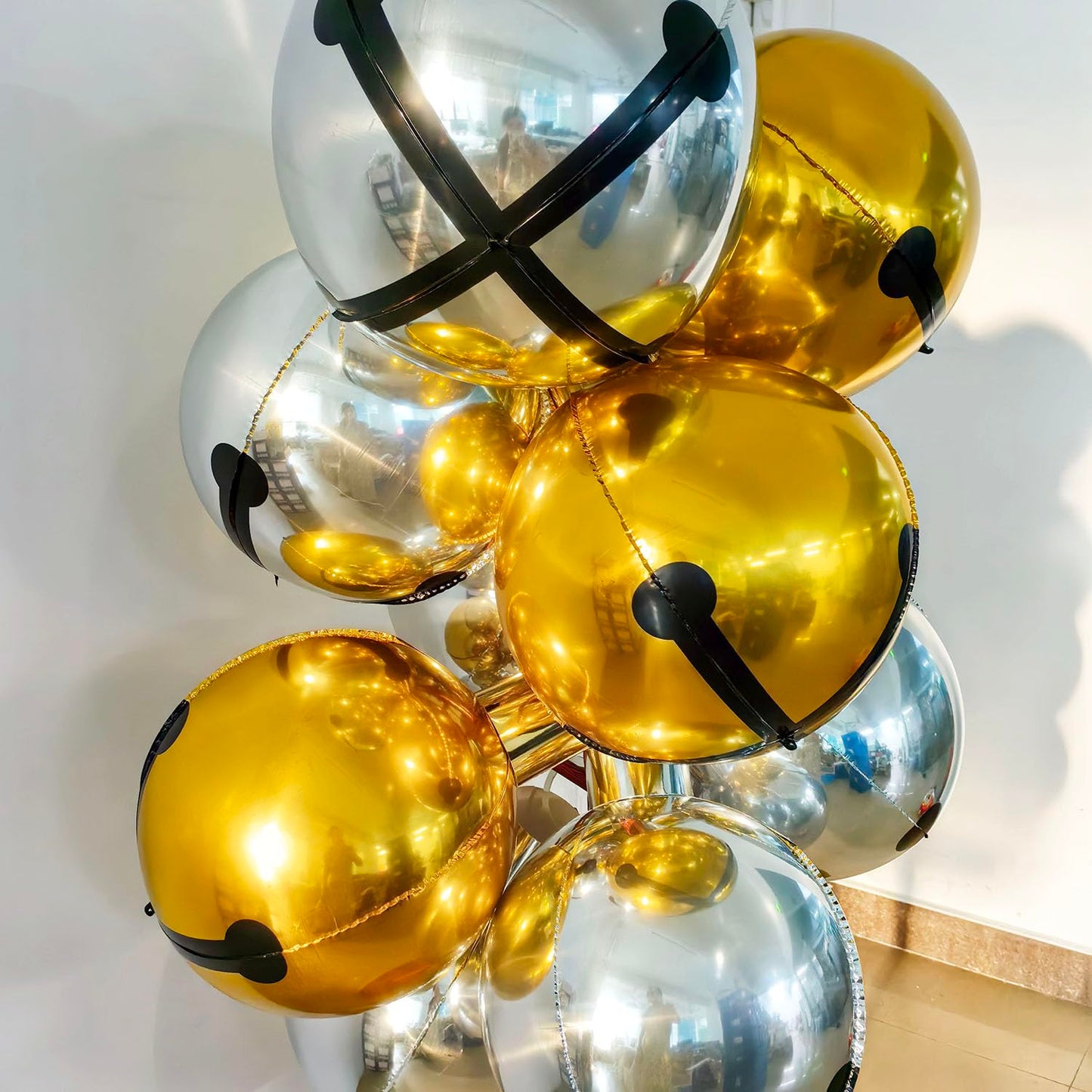 18inch DIY Bell Ornaments Foil Balloon Christmas 10Pack Gold Silver Bell Each 5Count - Inflatable Balloon Ball Hanging Ornaments for Holiday Indoor Display Xmas Tree Decoration (Bell Gold & Silver)