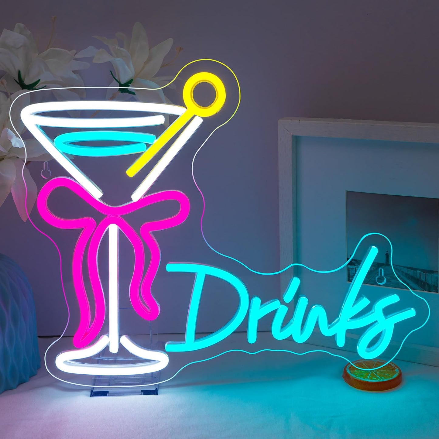 VVYXX Drink Bow Cocktail Glass Neon Sign LED Neon Light Up Sign for Wall Home Decor Bedroom Business Club Party Bars Shop USB Powered Really Pretty Neon Decor