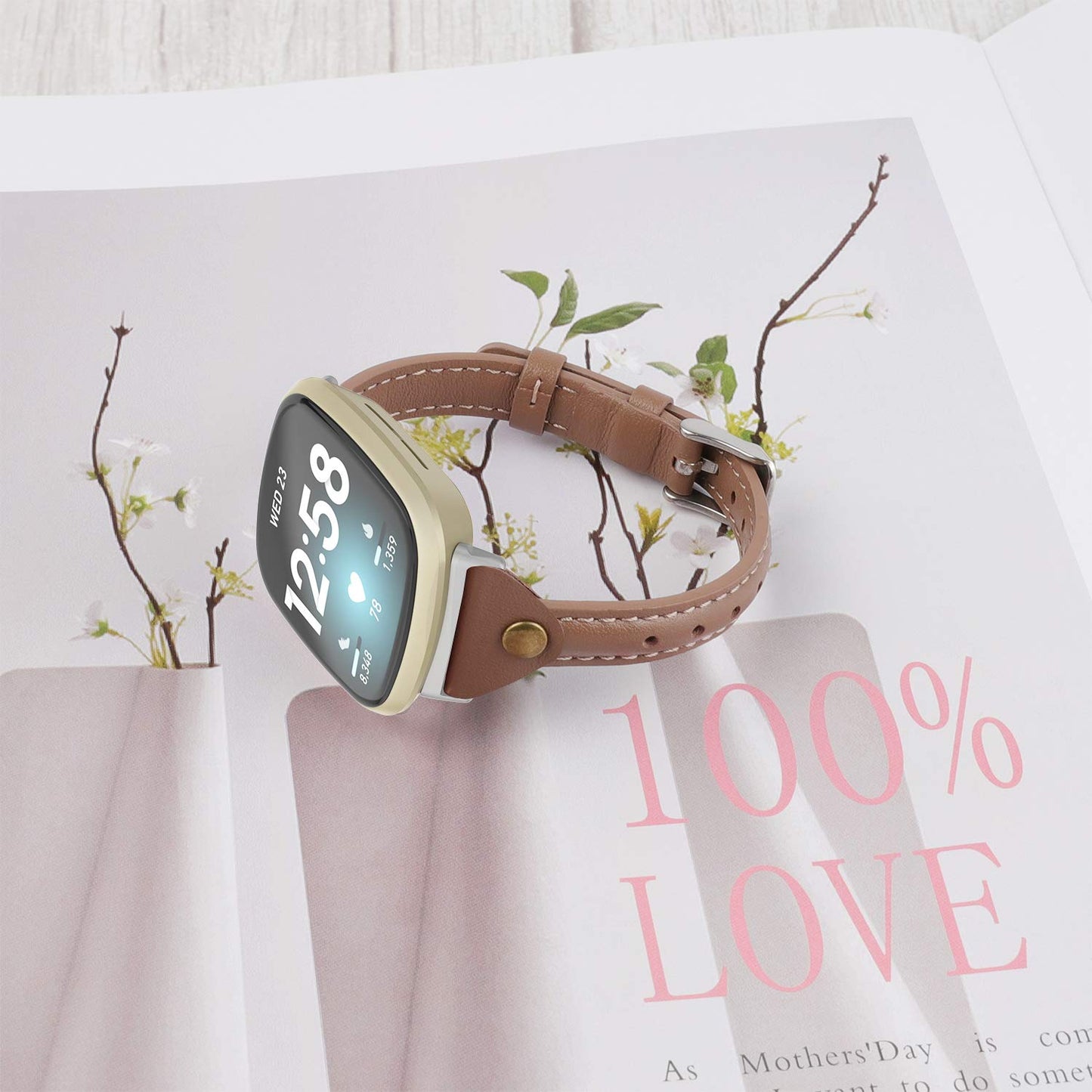 Minyee Compatible with Fitbit Versa 4/Versa 3/Sense 2/Sense Band for Women, Slim & Thin Leather Straps Bracelet Wristband for Fitbit Versa 4/ Fitbit Sense Smartwatch, Pink Grey