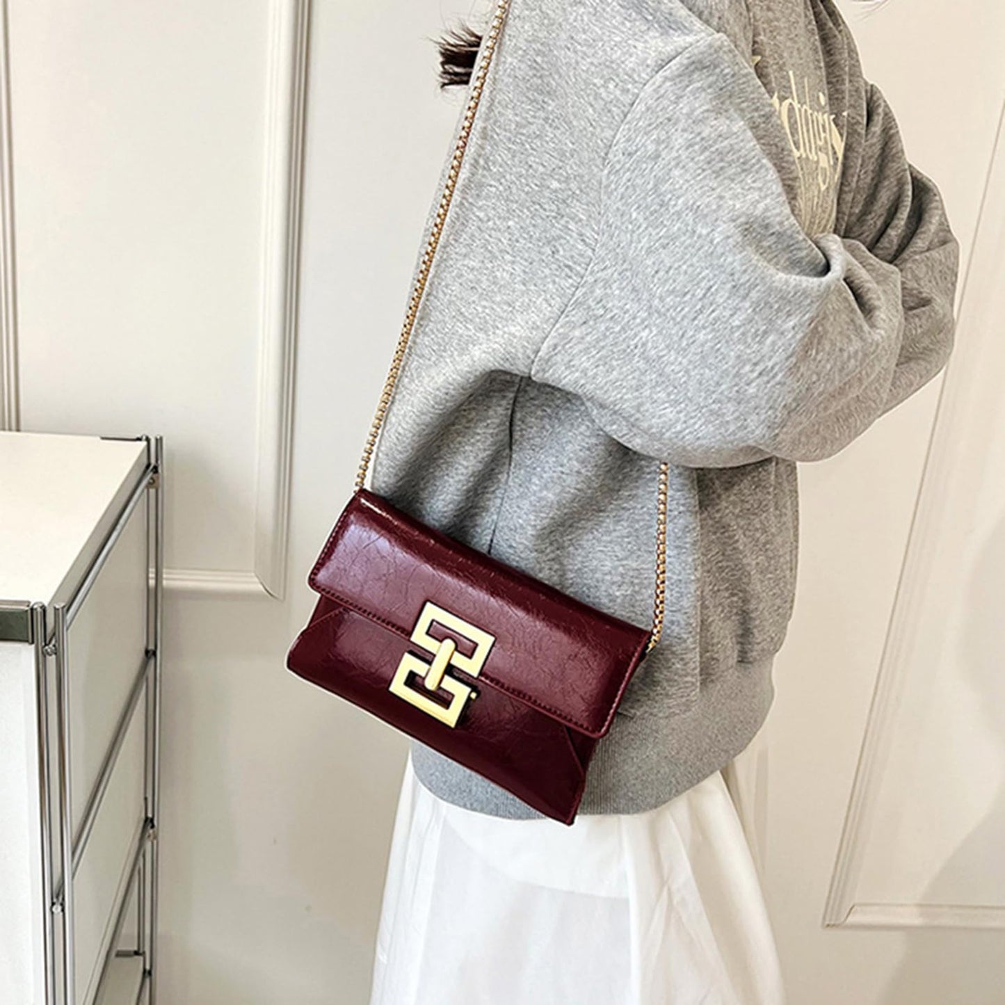 GRUMOTA Mini Burgundy Crossbody Envelope Bag for Women,Vintage PU Leather Clutch Purse, Small Evening Handbags(Wine Red)