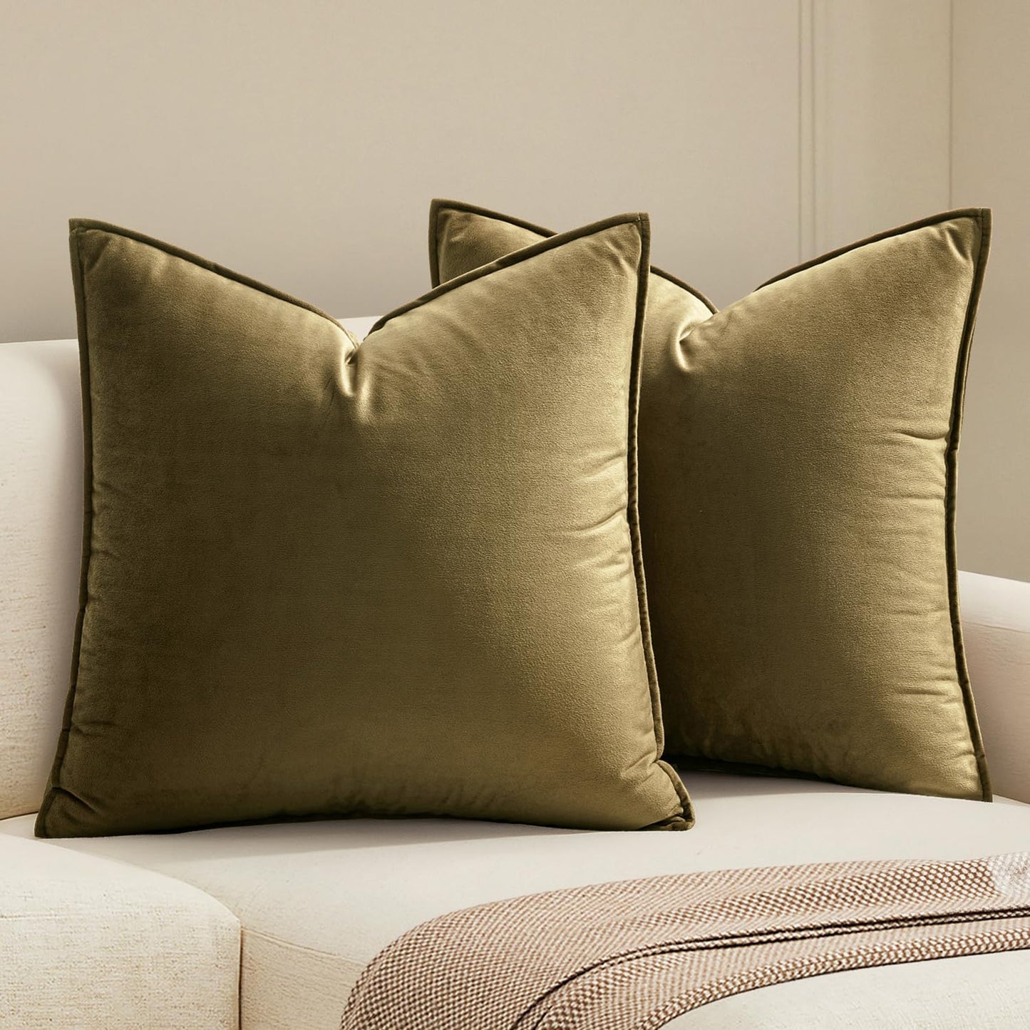 MIULEE Olive Green Velvet Throw Pillow Covers 22x22 Soft Decorative Solid Square Cushion Cases Pack of 2 Modern Luxury Home Decor for Couch, Sofa, Bedroom