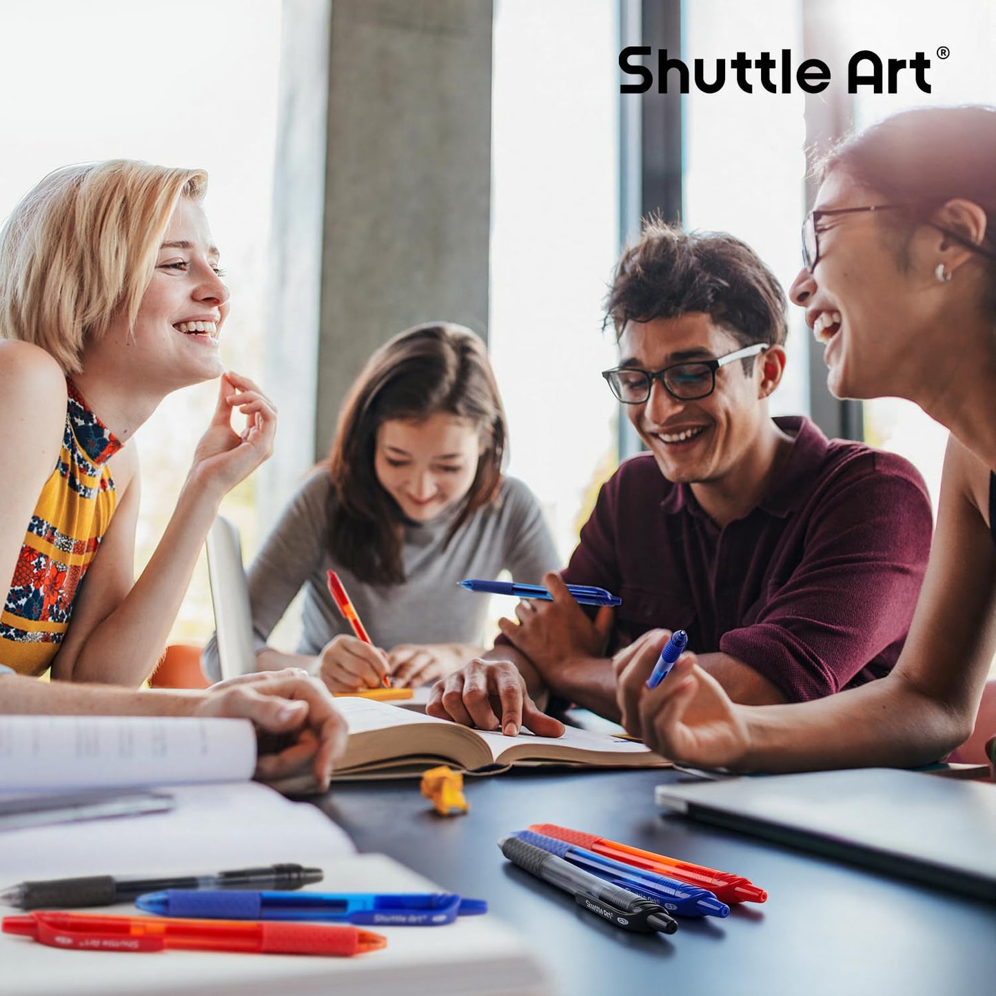 Shuttle Art Retractable Gel Pens, 20 Pack 0.7mm Medium Point Rollerball 10 Black 5 Red 5 Blue Ink Pens Smooth Writing with Comfortable Grip for Writing Journaling Taking Notes Office School Home