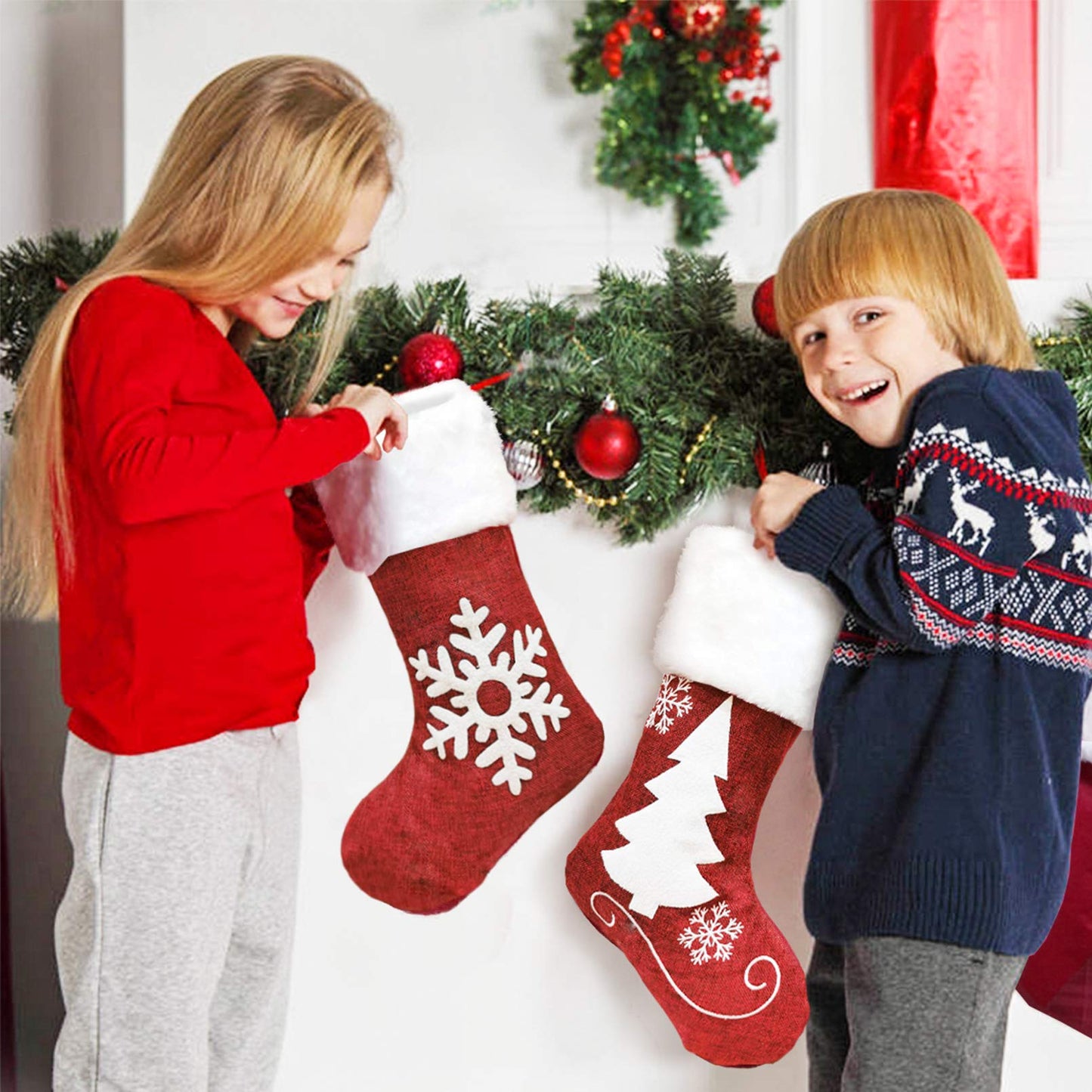 Christmas Stockings, 2 Pcs 18 inches Christmas Stockings, Burlap with Large Plush Cuff Stockings, for Family Holiday Xmas Party Decorations