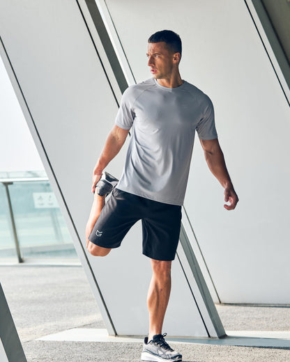 G Gradual Men's Athletic Running Shorts with Zipper Pockets Quick Dry 7"/ 5"/ 9" Workout Gym Shorts for Basketball Hiking(Black,9L)