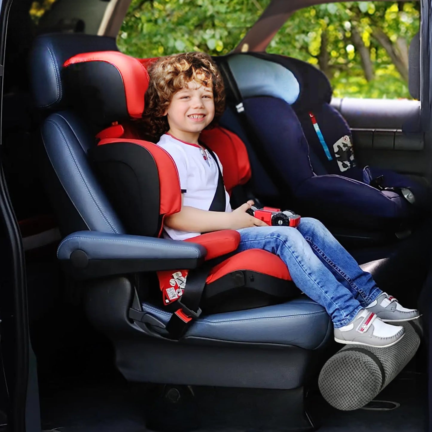 Swanoo, Car Seat Foot Rest for Kids Car Seat Accessories Leg Rest for Car Seat Kids Car Foot Rest with Extra Long Straps Adjusts to Any Carseat Or Toodlers Booster Seat by SWANOO, Grey, 1.0 Count