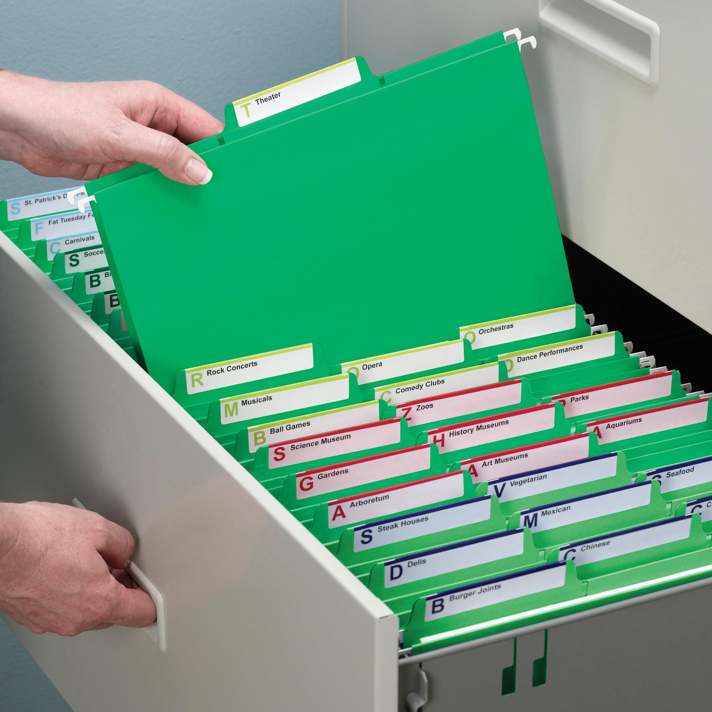 Smead FasTab Hanging File Folder, 1/3-Cut Built-in Tab, Letter Size, Green, 20 Count (64098)