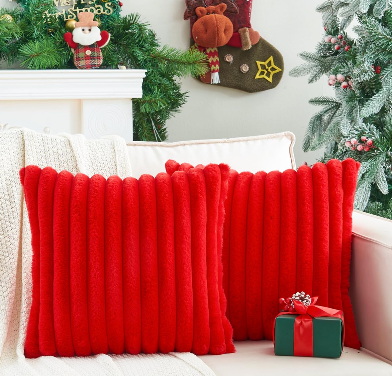 GriNeed Pack of 2 Christmas Red Pillow Covers 18x18 Inch Decorative Faux Fur Throw Pillow Cover, Soft Lumbar Plush Pillowcases for Couch Sofa Bed Living Room, Fluffy Cute Home Boho Accent Decor