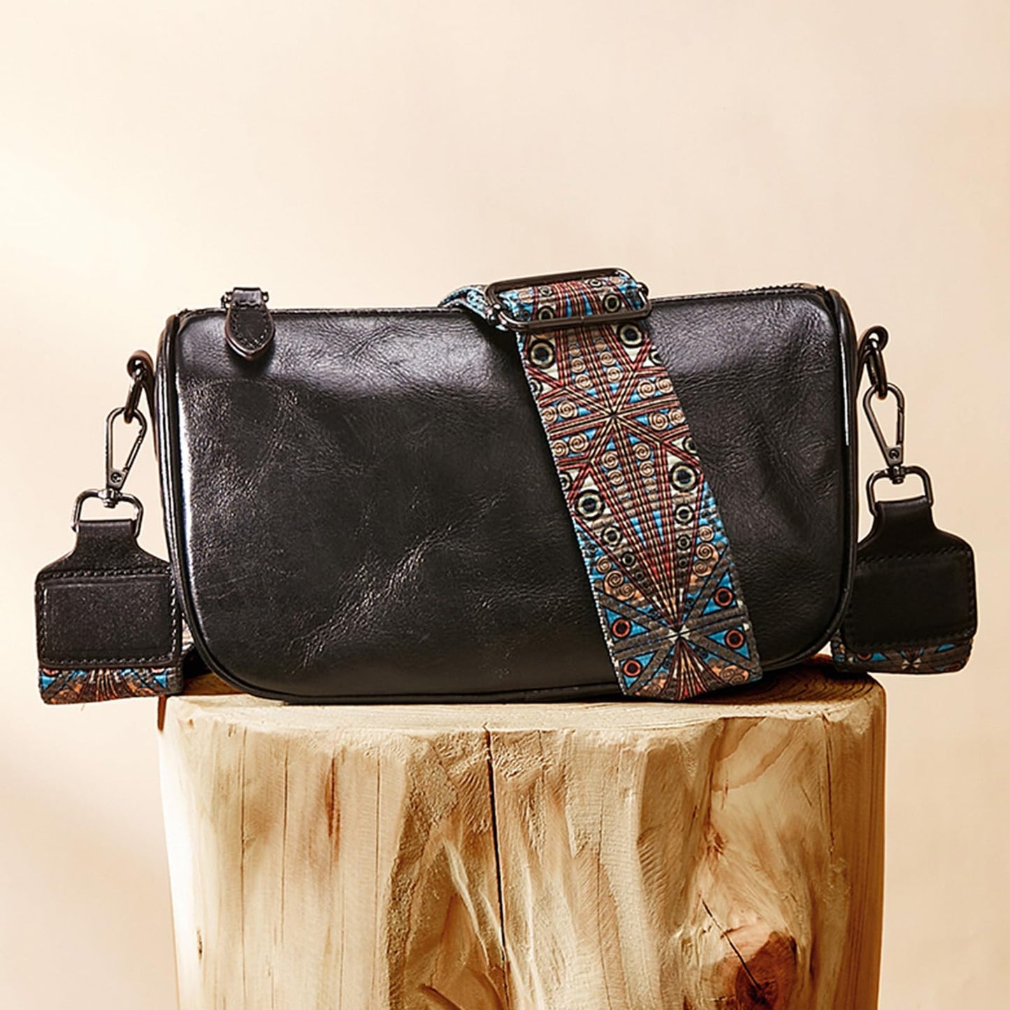Leather Purse Crossbody Bag for Women: Genuine Leather Boho Purses for Women Trendy - Small Shoulder Cross Body Bag (02 Black)