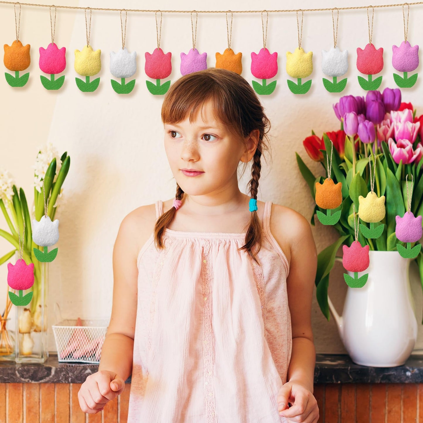 HunnmingRe 18 Pcs Spring Tree Ornaments Felt Tulip Flowers Hanging Ornaments Spring Flower Decorations for Summer Party Home Door Wall Mantel Decor Arts Crafts Gifts