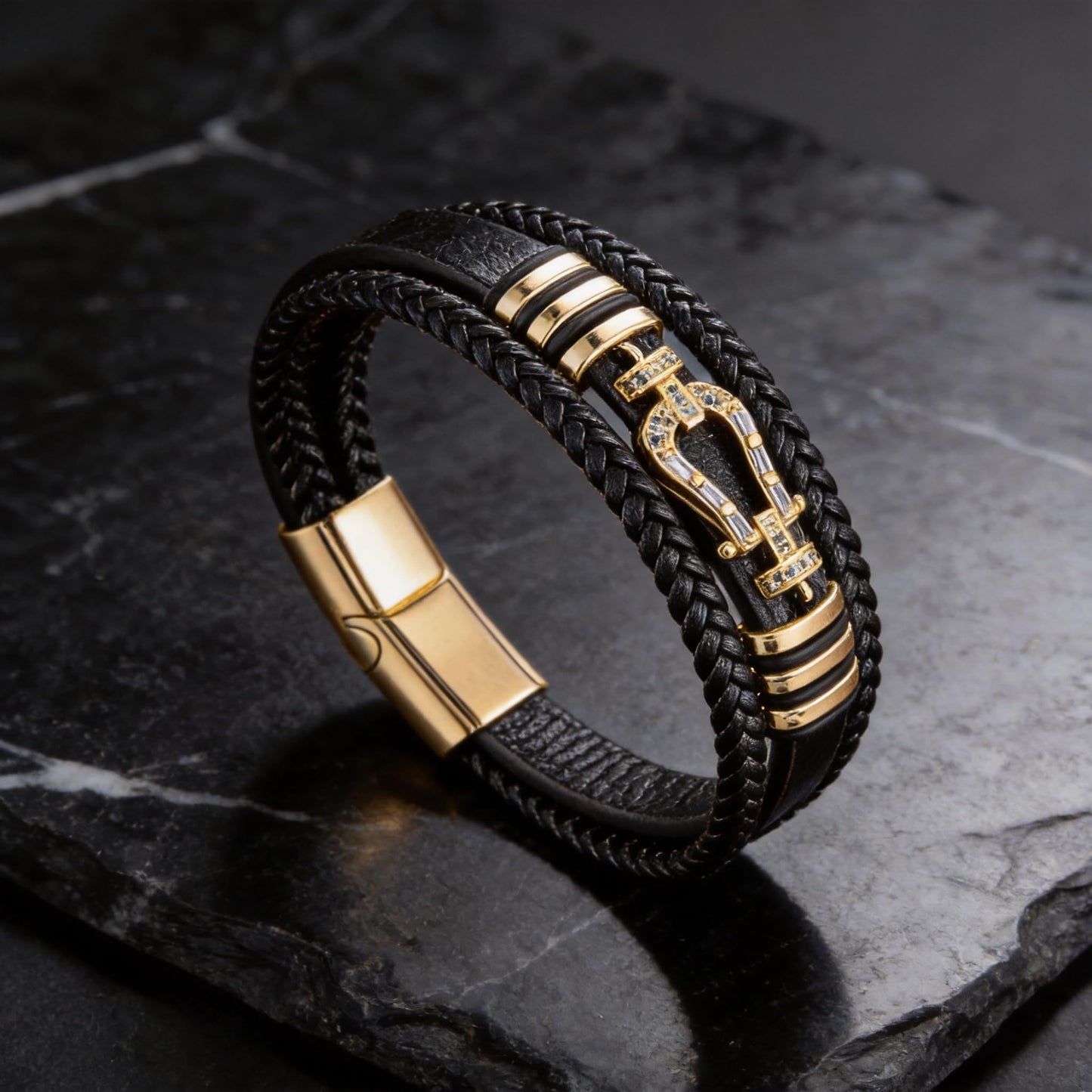 Kim Carrey Italian Handmade Genuine Leather Bracelets for Men Stainless Steel Clip, Men's Casual Genuine Multi-layer Cuff Bracelet, Bracelet Gift for Real Men (Horseshoe)