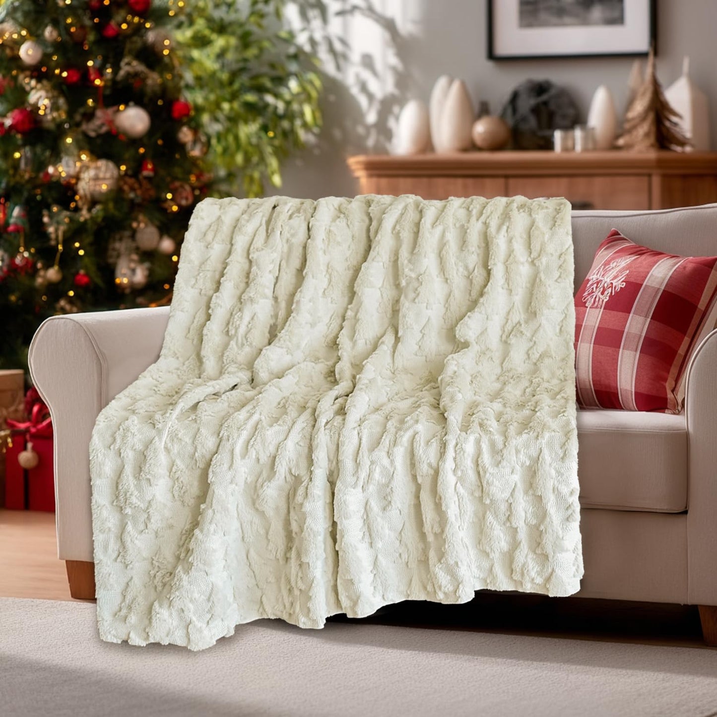 Horaldaily Christmas Blanket Throw, Beige Christmas Tree Soft Fuzzy Plush Faux Fur Cozy Blankets for Couch Sofa Bed Lounging, Ideal Gifts for Kids Adults Wife Self, 50x60