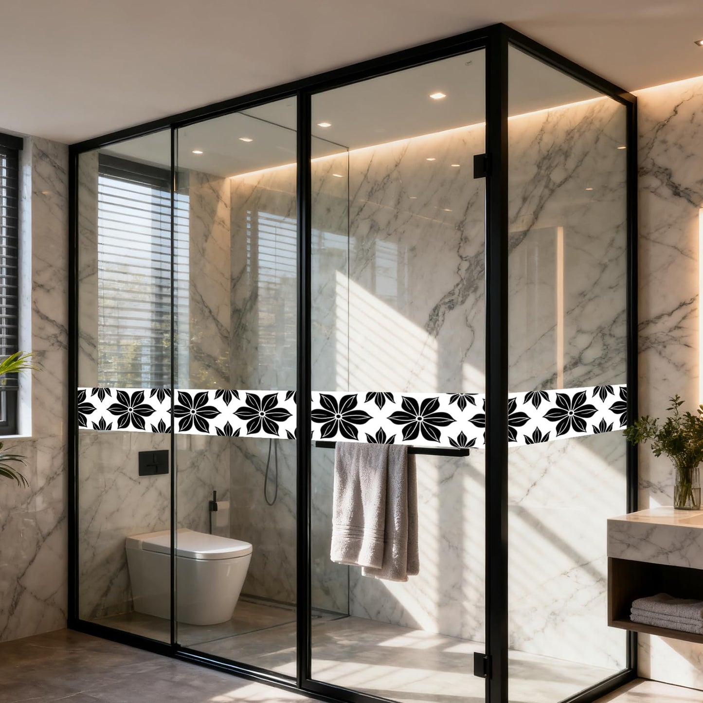 Nuxovilar Wallpaper Border Peel and Stick, Black & White Mosaic Pattern Self-Adhesive Wallpaper, PVC 3.94×16.4 Ft, Ideal for Bathroom, Accent Walls, Modern Decor