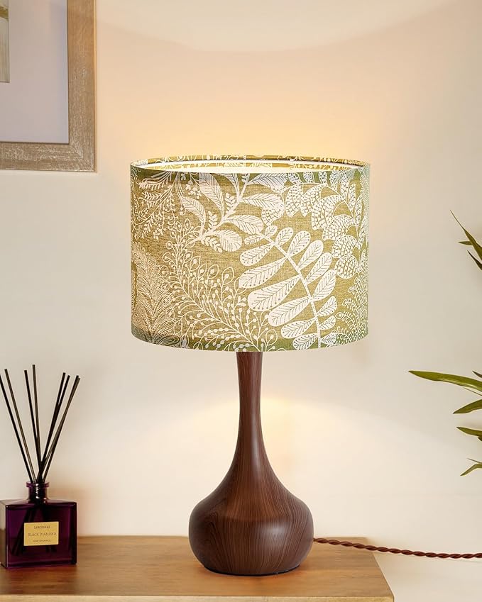 17" Modern Table Lamp Desk Lamp for Living Room Bedroom Home Office, Red Wood Pattern Farmhouse Nightstand Bedside Table Lamp with Green Fabric Shade