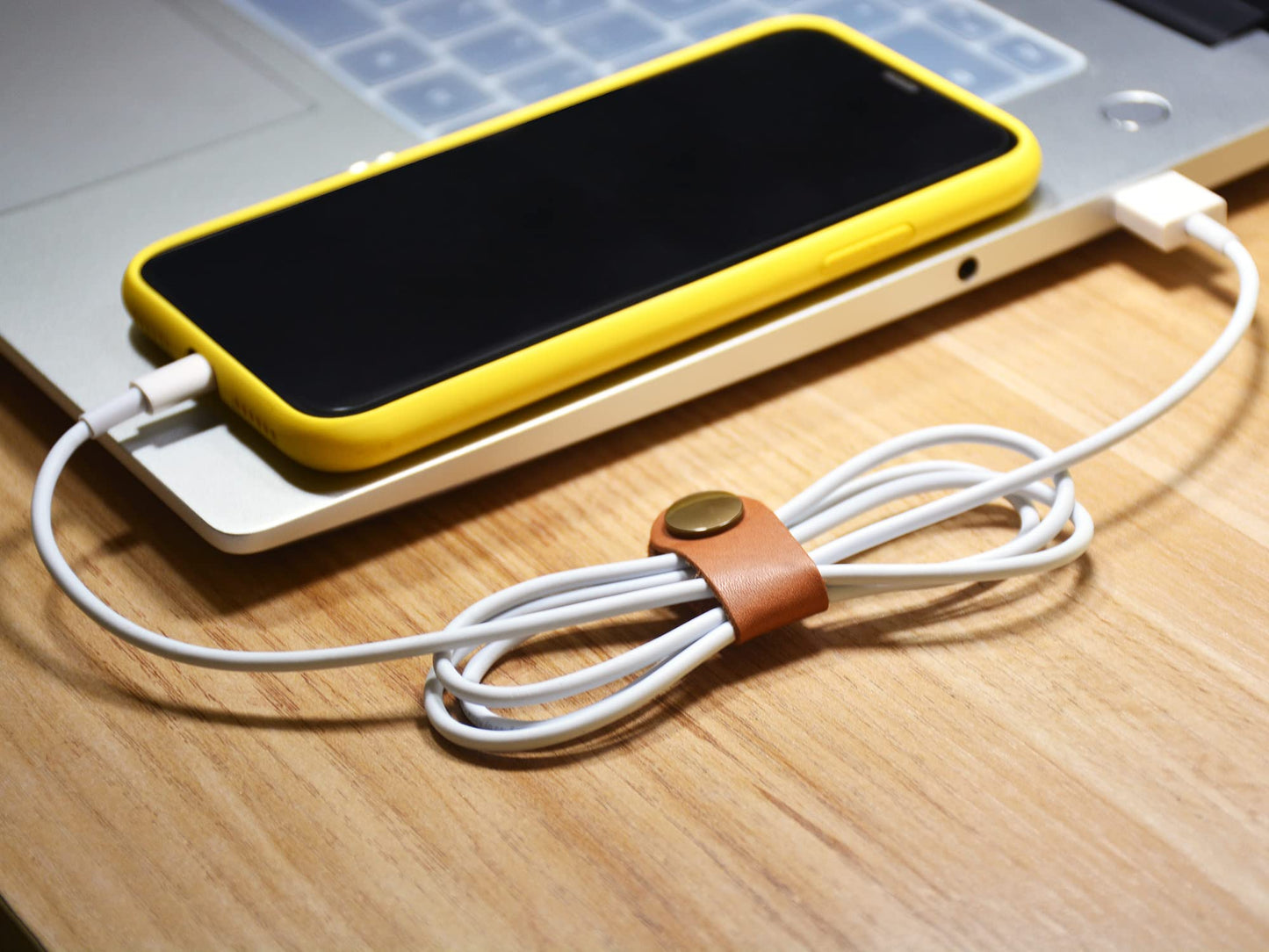 CAILLU Cord Organizer,Cord Keeper,Cable Organizer USB Holder,Cable Management,Cable Straps,Earbud case,wrap Headset Winder,Phone Earphone Clips Ties (gray Cord Organizer)