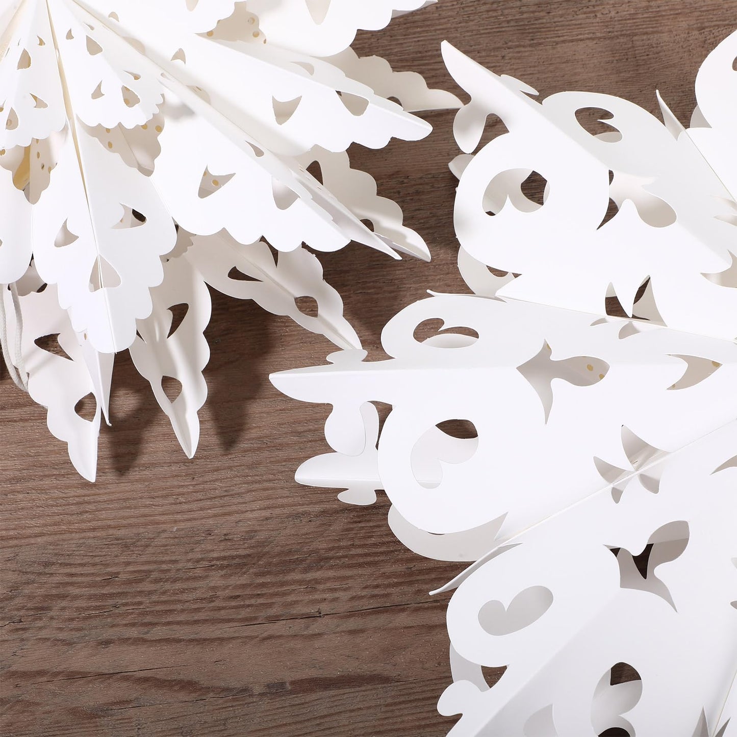 Epakh 8 Pcs Christmas Paper Star Lantern 3D Large Christmas Paper Snowflake Lanterns White Hanging Lamp Ornaments for Xmas Tree New Year Holiday Party Decorations