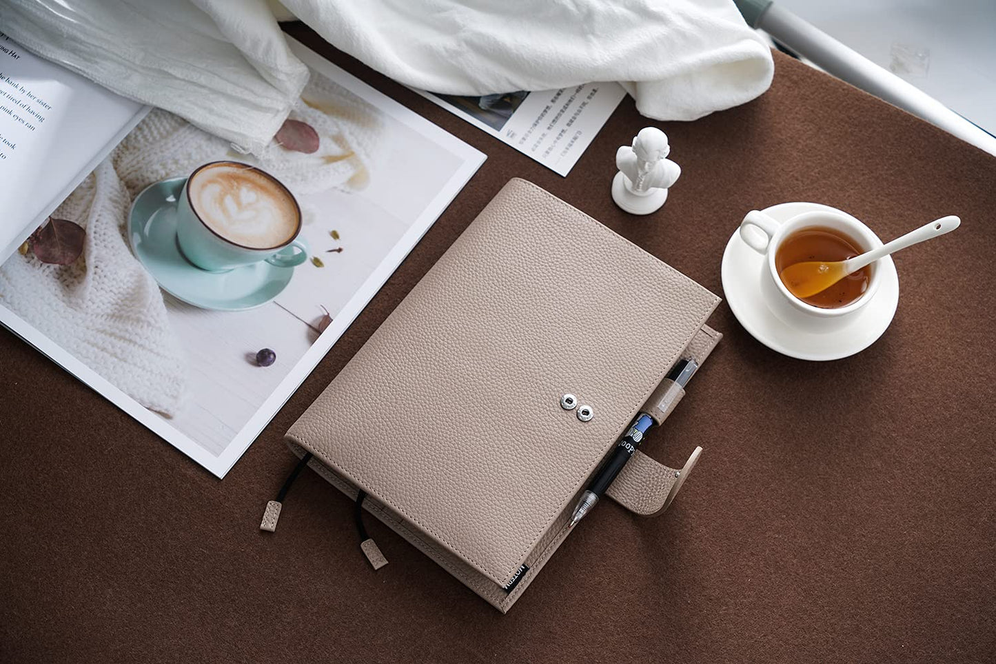 Moterm Leather Cover for A5 Notebooks - Fits Hobonichi Cousin, Stalogy and Midori MD Planners, with Pen Loop, Card Slots and Back Pocket (Pebbled-Taupe)