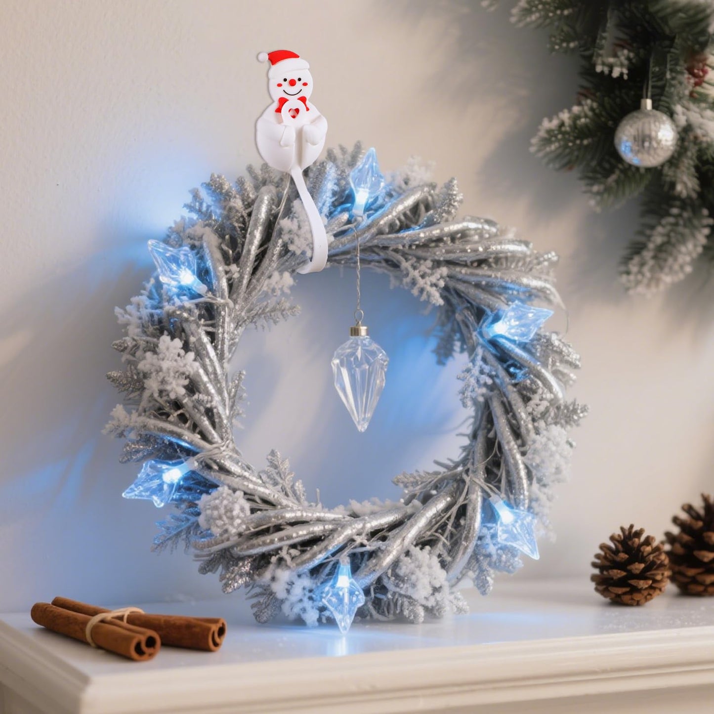 XunYee 12 Pcs Christmas Winter Snowman Garland Hangers for Mantle,Snowman Shaped Fireplace Garland Hanger, Xmas Ties Stocking Holder, Reusable Silicone Adhesive Straps for Stairways Banister Staircase
