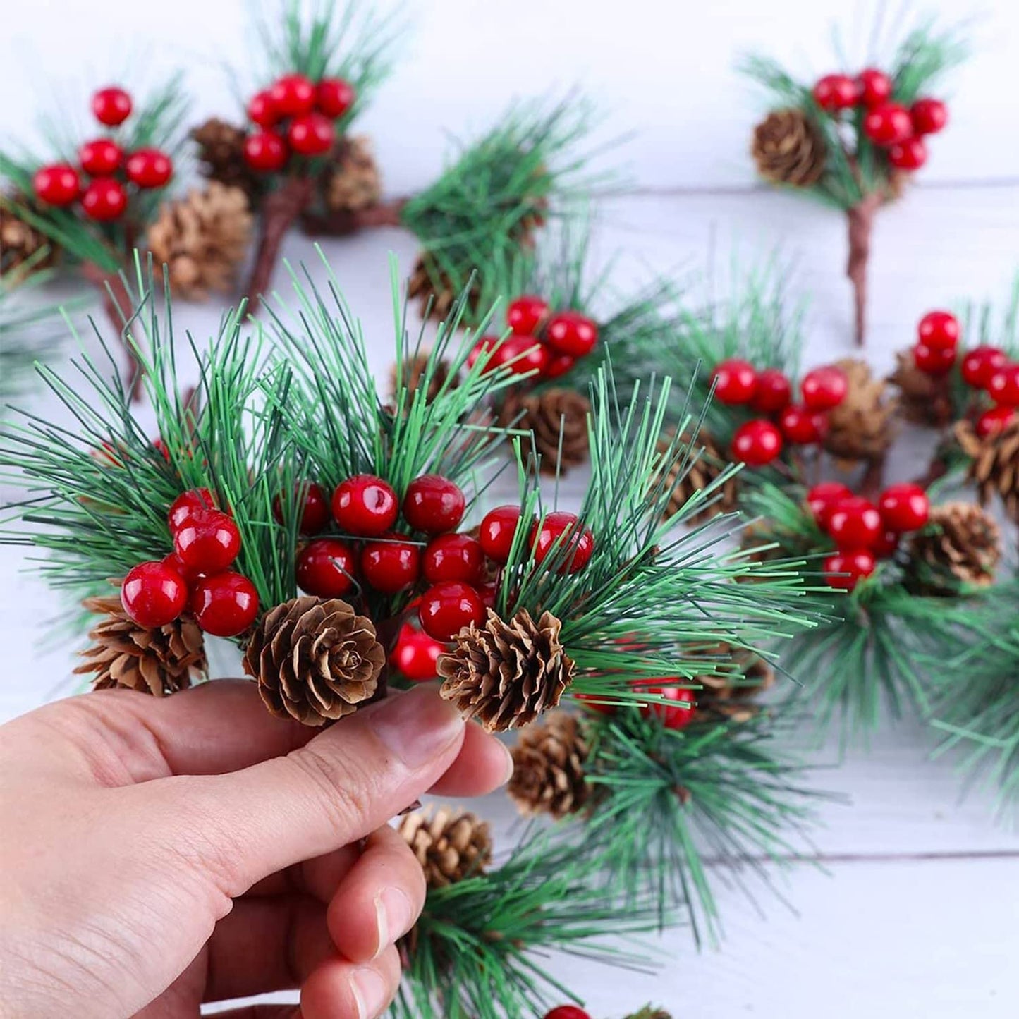 Ayuanb 20 Pcs Artificial Pine Picks, Christmas Cone Picks Red Berry Stems, Green Pine Needles Evergreen Branches for Christmas Floral Arrangement Wreath Crafts Holiday Xmas Tree Decorations