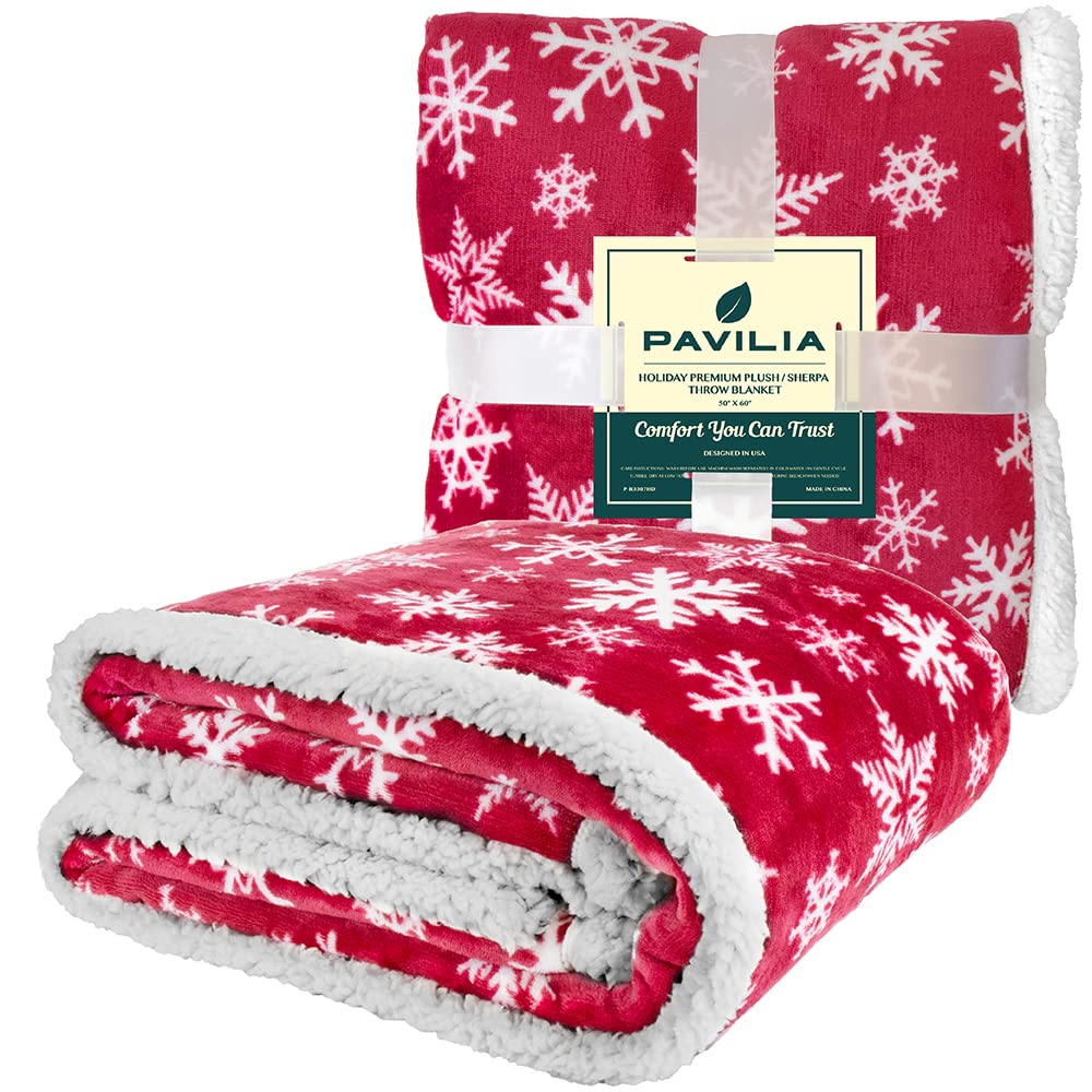 PAVILIA Red Snowflake Christmas Sherpa Throw Blanket, Ultra Soft Reversible Fleece Sherpa 50x60 Winter Blanket for Couch & Bed, Cozy Christmas Home Decor