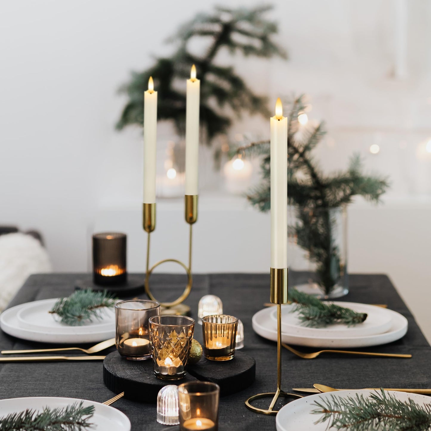 SEHNSY Flameless Taper Candles with Remote, Real Wax Battery Operated LED Candles Set with 3D Flickering Flame, 9.6" Realistic Dripless Candlesticks for Wedding Home Decor, 3 Pack White