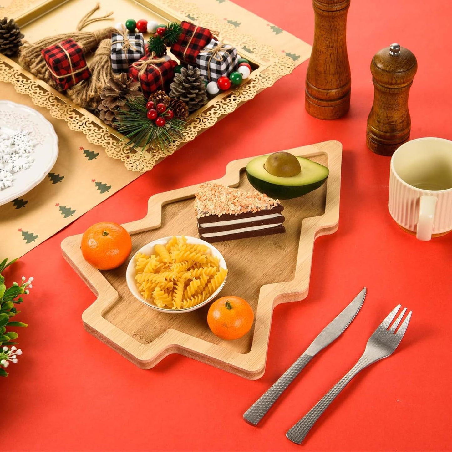 Christmas Tree Charcuterie Board, Bamboo Holiday Cheese & Serving Tray, Tree-Shaped Cutting Board for Appetizers, Fruit, Desserts & Cookies, Wooden Kitchen Platter, Gift for Holiday Parties