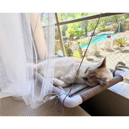 Pupagree Mess-Free Window Perch, Secure Fastening Cat Hammock with 4 Strong Suction Cups, Premium Reinforced Material and Flannel Cover for Large Cats in Beige