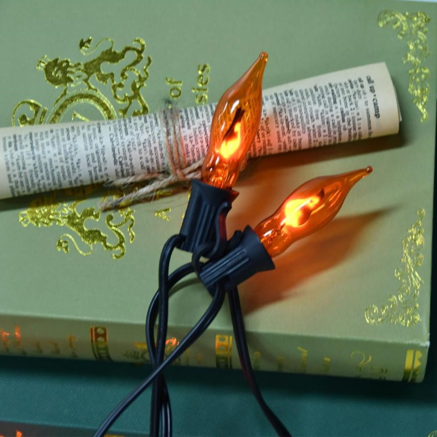Glowzy Halloween Lights Flickering Flame String Lights with 12 Pack C7 Orange Flame Light Bulbs (2 Spare), 12.8Ft Orange Flame String Lights for Indoor Outdoor Home Party Yard Halloween Decorations