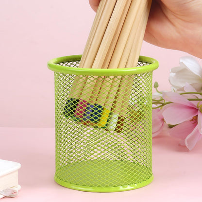 Tamaki Pen Holder Cup for Desk, Wire Mesh Pencil Cup Holder for Desk Office Pen Organizer (Green)