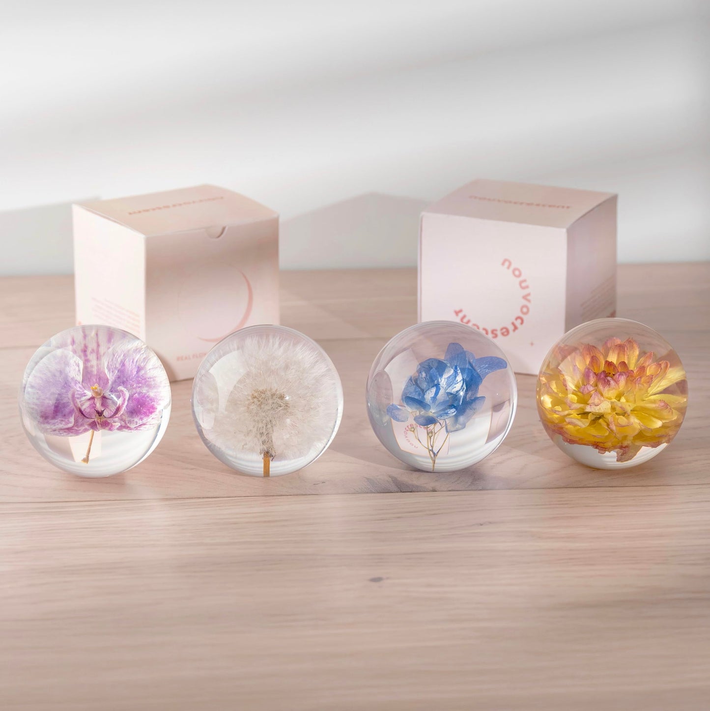 NouvoCrescent Real Purple Orchid Paperweight - Home Decor Crystal Resin Ball 3.14in (80mm) - Clear Resin Purple Orchid Flower Globe for Special Days - Sphere Figurine Office Paperweight w/Flat Bottom
