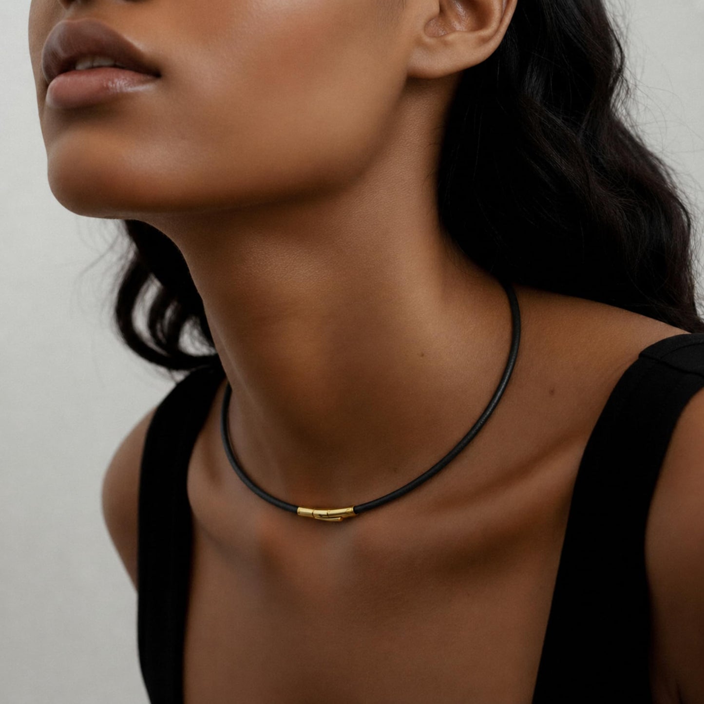 Leporem 2-WAY Genuine Black Leather Choker Necklace and Wrap Bracelet 18K Gold Plated Push-Lock Clasp Minimalist Multi-Wear Jewelry (Black, 14 Inch)