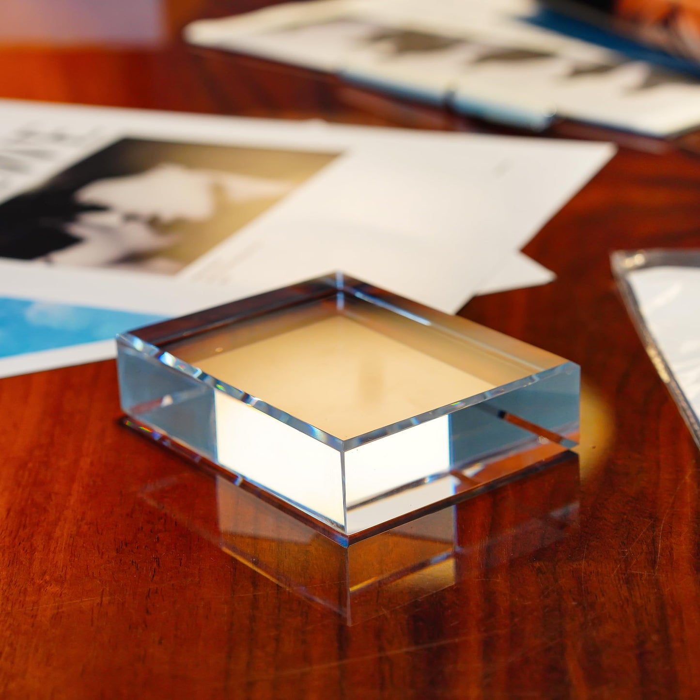 H&D HYALINE & DORA Clear Crystal Rectangle Paperweight Glass Decorative Paper Weights for Office Desk, Functional Crystal Paperweight for Photography Reading