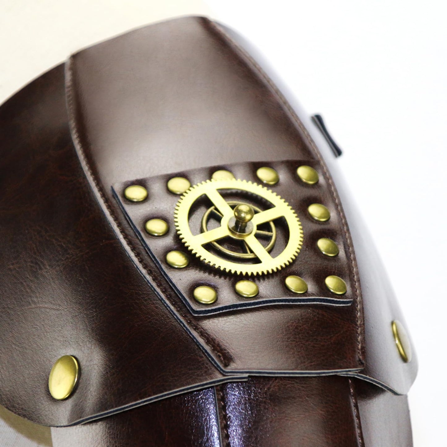 Steampunk Armband Leather Armor Shoulder Bracer Adjustable Medieval Knight Renaissance Cosplay Accessory Brown