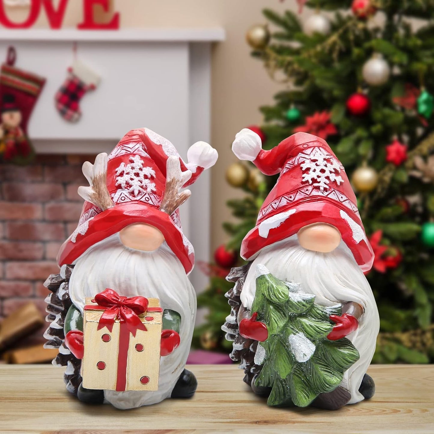 Hodao Christmas Gnomes Decor Resin Figurines with Red Hats and Snowflake Design, Cute Collectible Holiday Statue for Table Decor, Happy Xmas Gift to Celebrate Festive Home Centerpiece Decoration