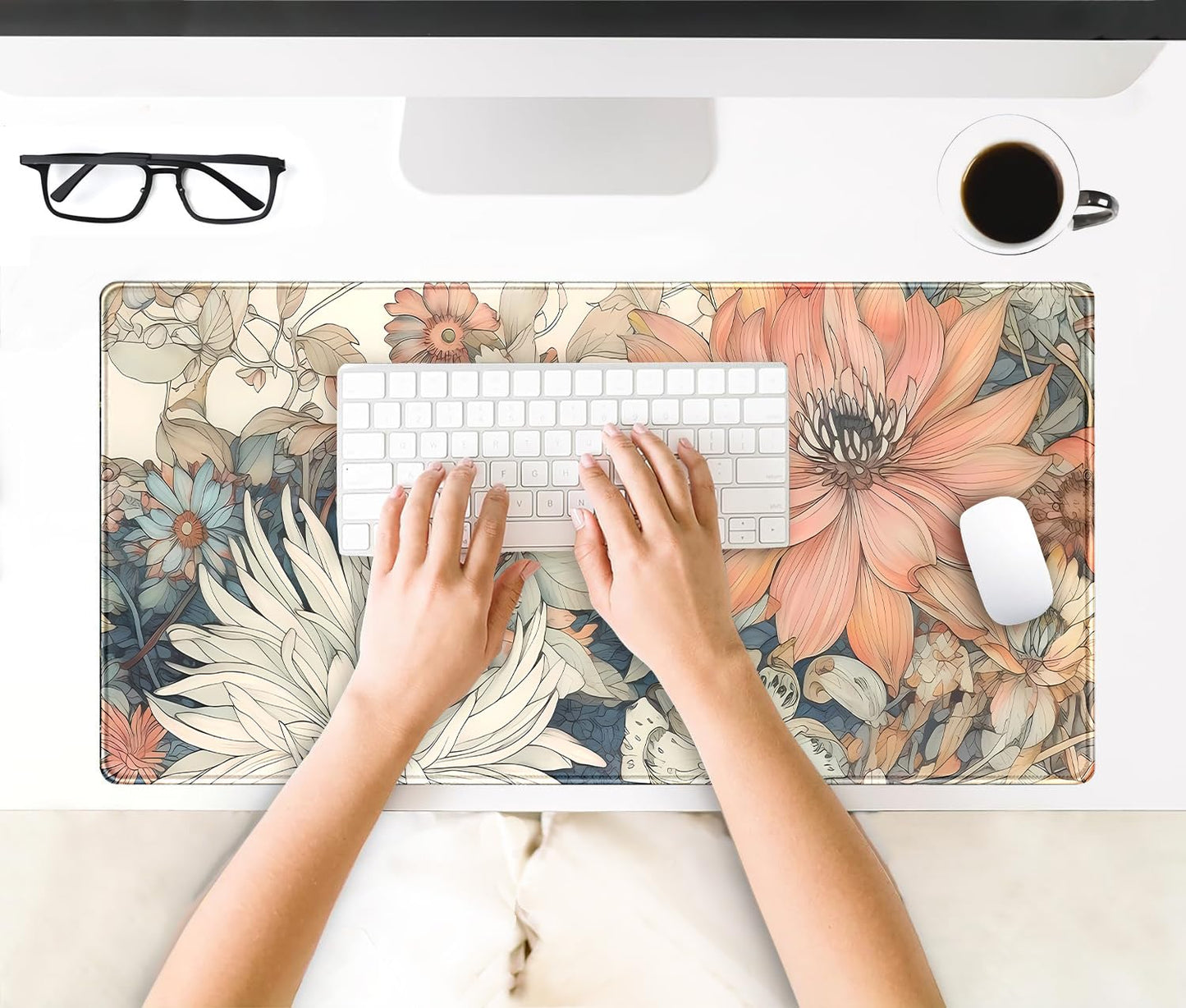 Nasdalgias Japanese Floral Desk Mat Boho Aesthetic Flower Desk Matt for Desktop Large XXL Gaming Mouse Pad Extended Deskpad Laptop Keyboard Computer Mat Office Decor for Women 31.5 X 15.7
