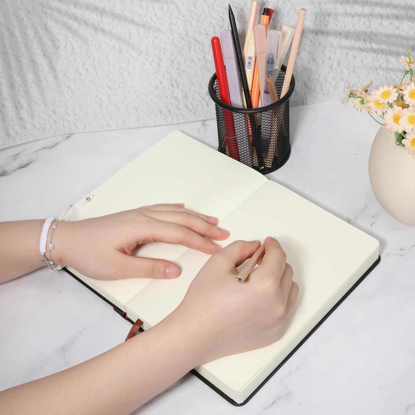 Thick A5 Sketchbook Notebook 660 Pages Blank Thick Smooth Notebook Soft Faux Leather Cover Journal for Ink, Water Color, Pen, Pencils, 80GSM, 5.7" x 8.5"