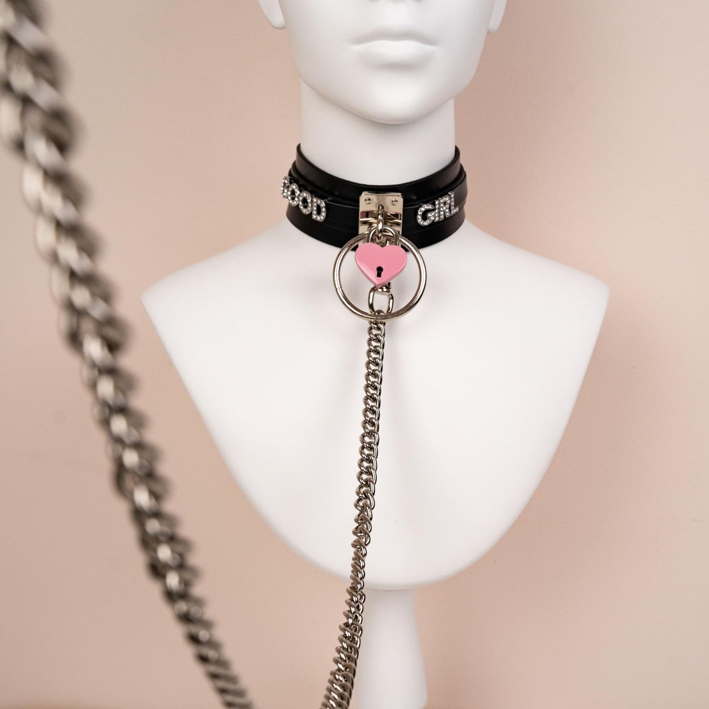 ADEMISHIA Pink Padlock O-ring Leather Choker and Leash Set, Punk Gothic Grunge Emo Necklace For Women, Soft Vegan Leather Collar with Durable Aluminum Chain Leash