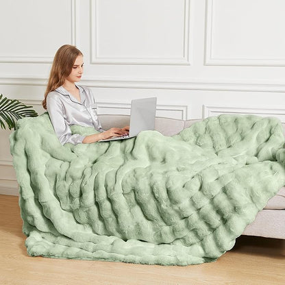 Sage Green Fluffy Comfy Blanket for Couch Living Room 50x60 Faux Fur Throw Blanket for Bed Soft Furry Cozy Best Housewarming Home Decor Gifts 860 GSM