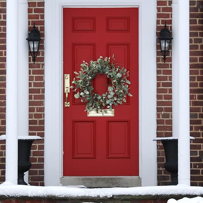YNYLCHMX 18 Inch Winter Wreath for Front Door, Winter Wreath with Eucalyptus Leaves with Berry, Artificial Door Front Door Wreaths for Indoor Windows Walls Farmhouse Holiday Party Decoration