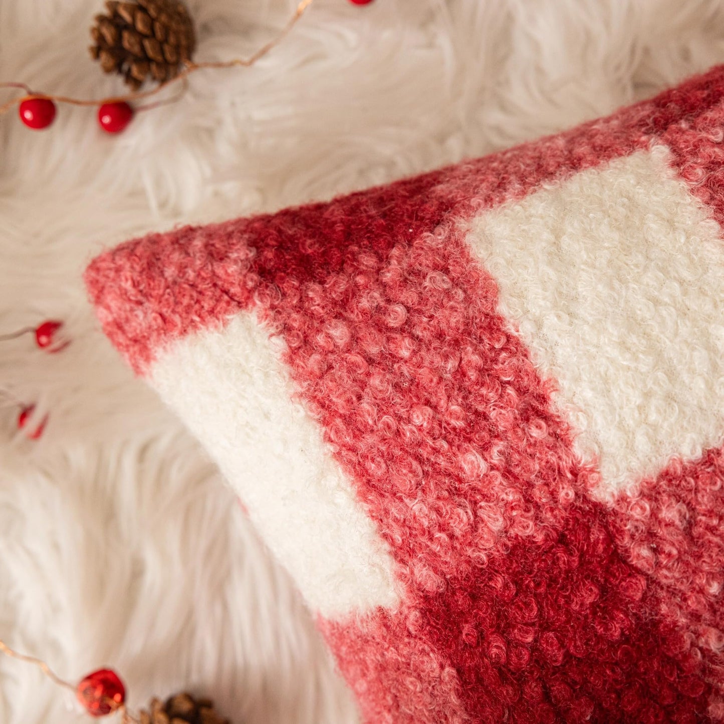AQOTHES Red White Plaid Christmas Throw Pillow Covers 18x18 Inch Set of 2, Boucle Decorative Pillow Covers,Cozy Fluffy Home Living Room Farmhouse Decor for Sofa Couch Bed