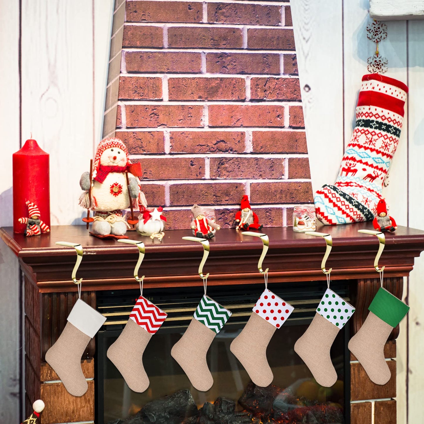 Sunshane 6 Pieces Christmas Stocking Holders Mantel Hanger Hooks Xmas Mantle Grips Set Safety Hang Stocking Clips for Christmas Party Decoration (Gold)
